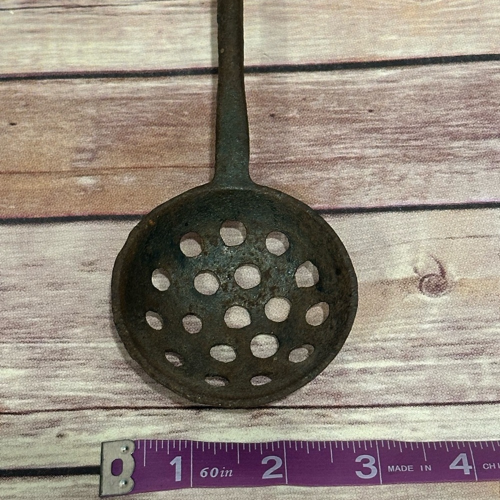 Vintage Metal Ladle - Picture 4 of 6